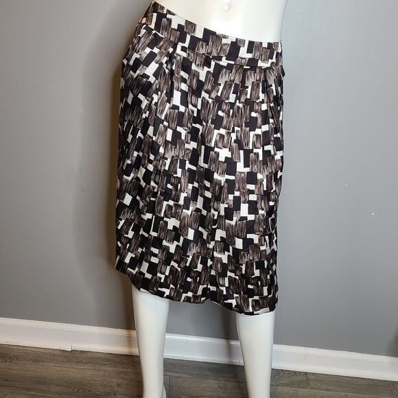 Lafayette 148 Gray Skirt Size 10 Silky Patterned Midi - Picture 3 of 7